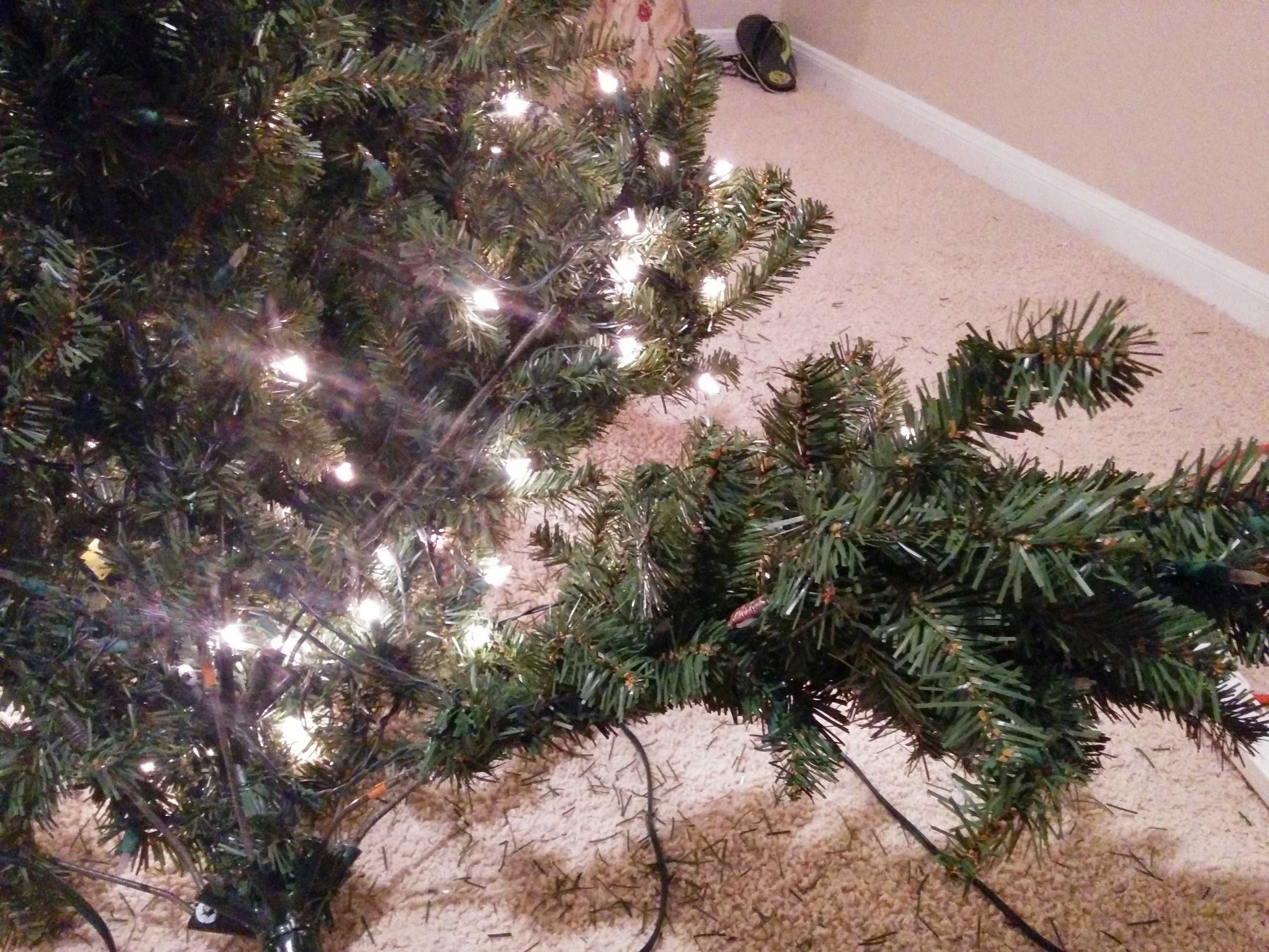 Prelit Christmas Tree Light Troubleshooting